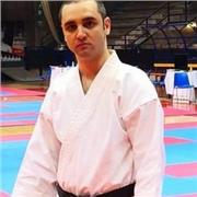Tecnico chinesiologo certificato impartisce lezioni private a domicilio di karate e difesa personale
